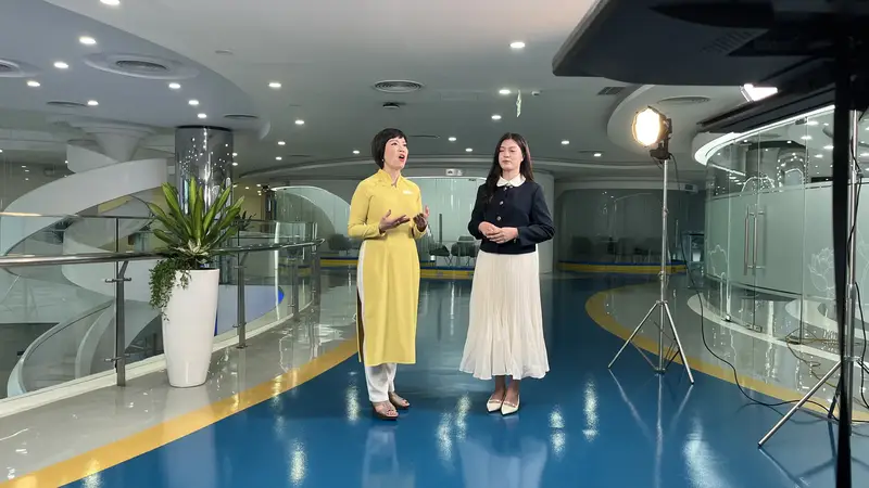 Quay phỏng vấn phim doanh nghiệp