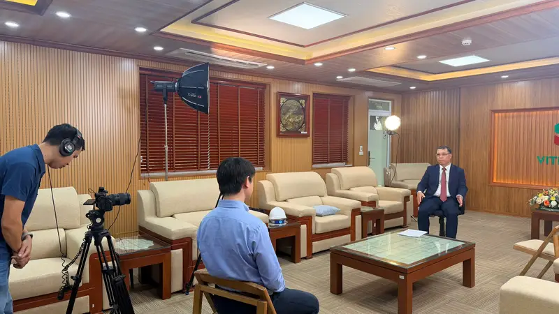 Promedia quay phỏng vấn vitrichem