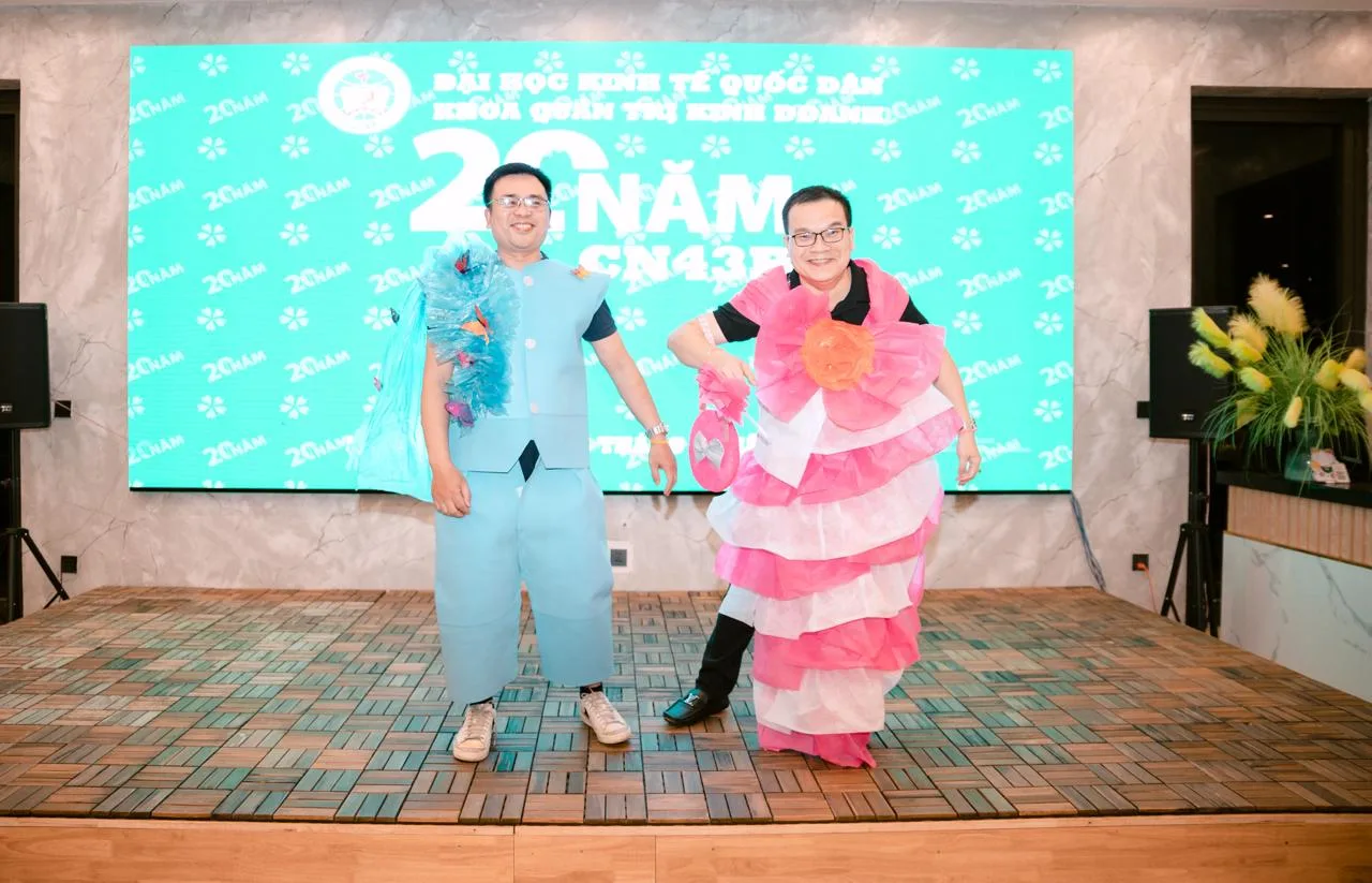Chụp ảnh sự kiện — nhân vật trên sân khấu