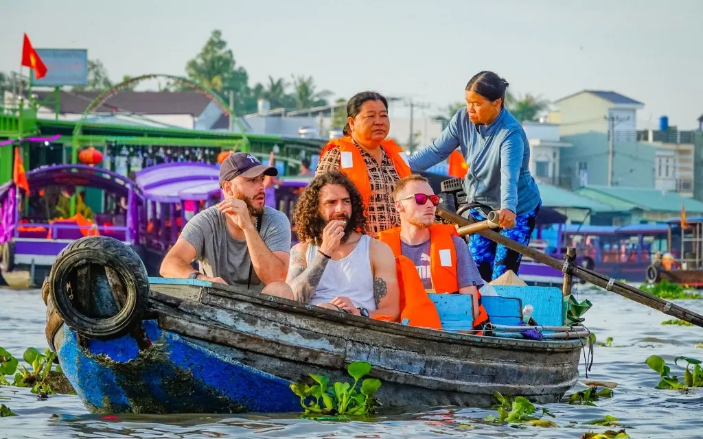Vietnam Tour Production Crew
